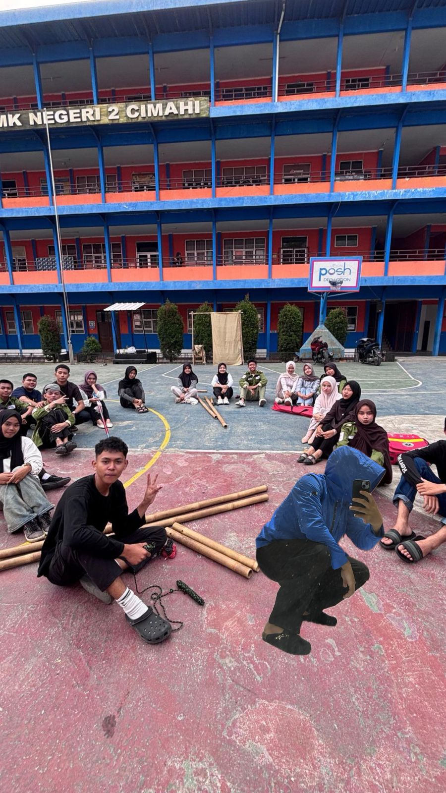 📁 Latihan Demo Eskul 6