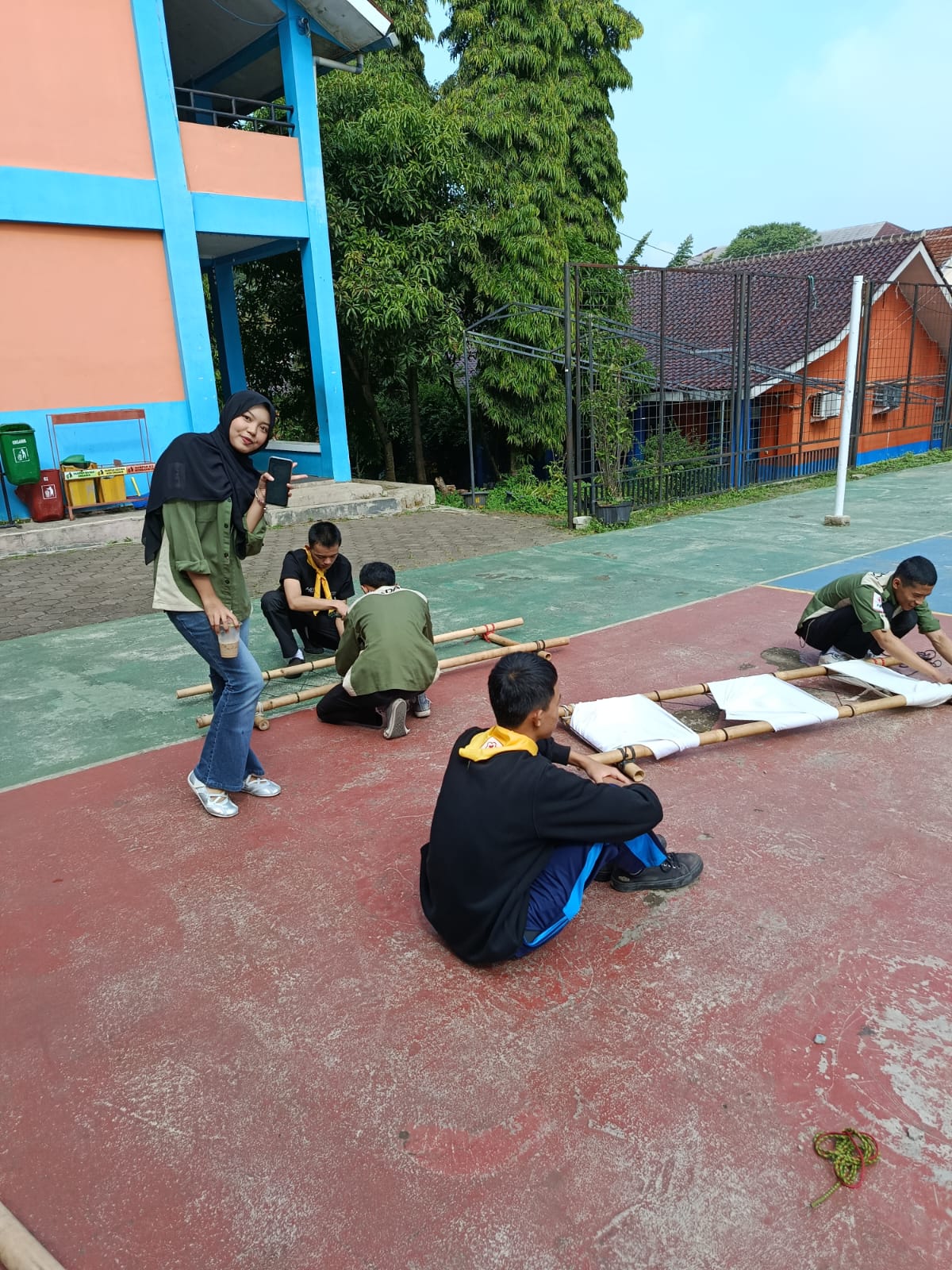 Latihan Tandu 6